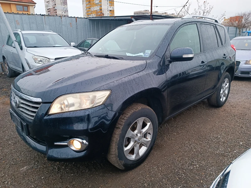 Toyota Rav4 2.2 D4D 4X4 КОЖА ПОДГРЕВ , снимка 3 - Автомобили и джипове - 48449786