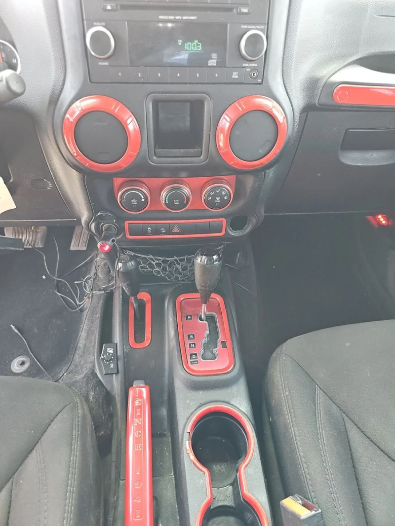 Jeep Wrangler, снимка 9 - Автомобили и джипове - 48809767