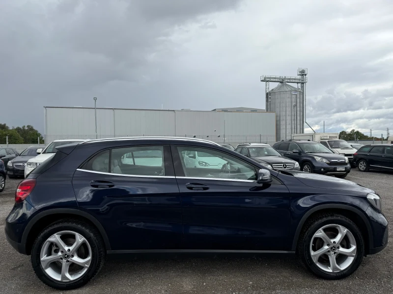 Mercedes-Benz GLA 200 2.2 CDI Face Lift Кожа* Нави* Камера , снимка 6 - Автомобили и джипове - 52359397