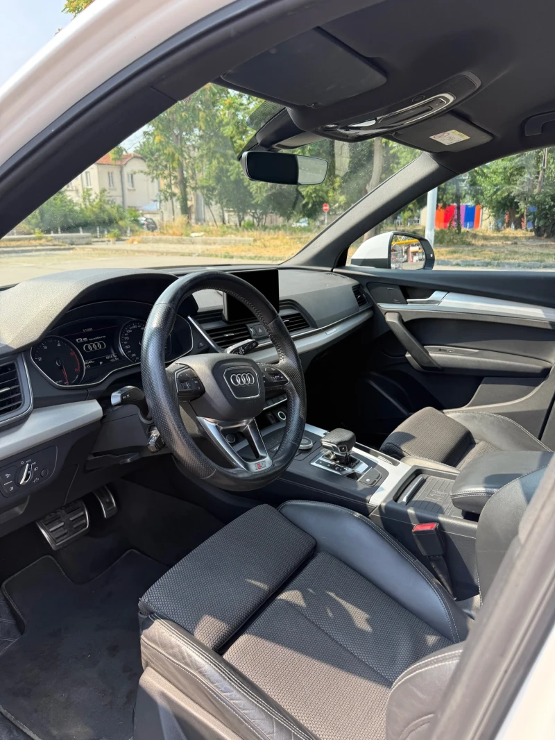 Audi Q5, снимка 13 - Автомобили и джипове - 52498469