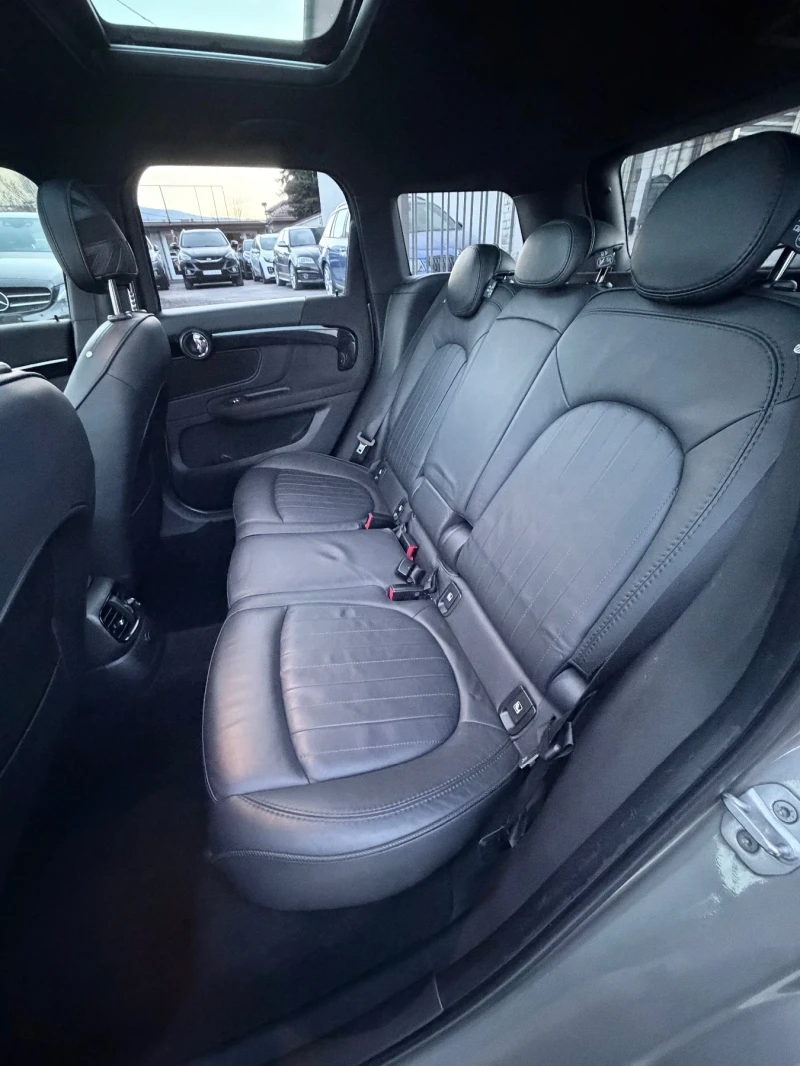 Mini Countryman John Cooper Works - Нов внос Швейцария, снимка 10 - Автомобили и джипове - 52999014