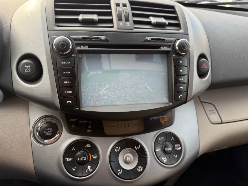 Toyota Rav4 2.2 D4D/177cc, снимка 10 - Автомобили и джипове - 53336300