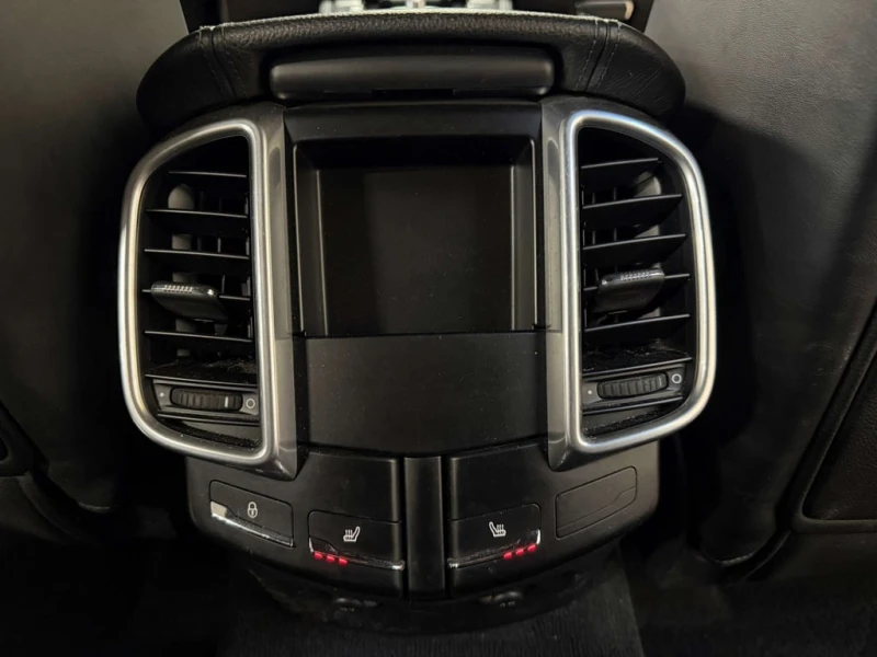 Porsche Cayenne * Type 92A * CARFAX * ЦЕНА ДО БГ, снимка 12 - Автомобили и джипове - 53356078