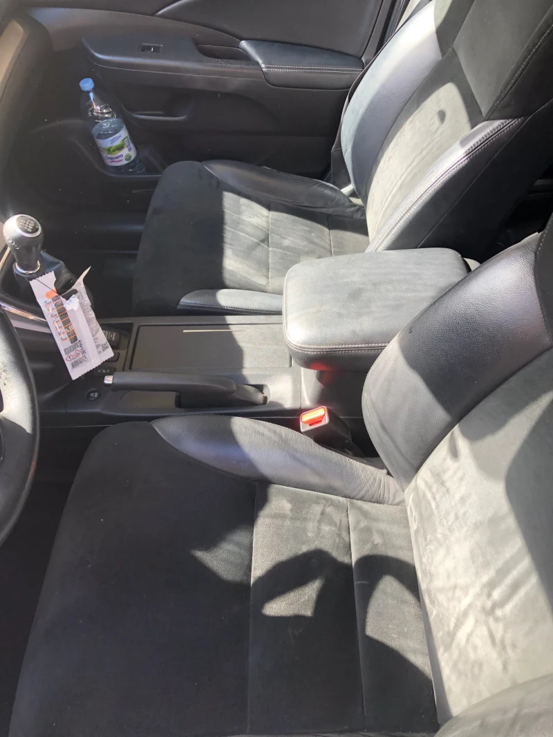 Honda Cr-v 2.2 , снимка 10 - Автомобили и джипове - 53528381