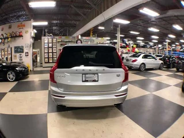 Volvo Xc90 * MOMENTUM * 7 МЕСТЕН * PANO * МЪРТВА ТОЧКА, снимка 6 - Автомобили и джипове - 54182865