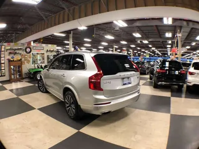 Volvo Xc90 * MOMENTUM * 7 МЕСТЕН * PANO * МЪРТВА ТОЧКА, снимка 5 - Автомобили и джипове - 54182865