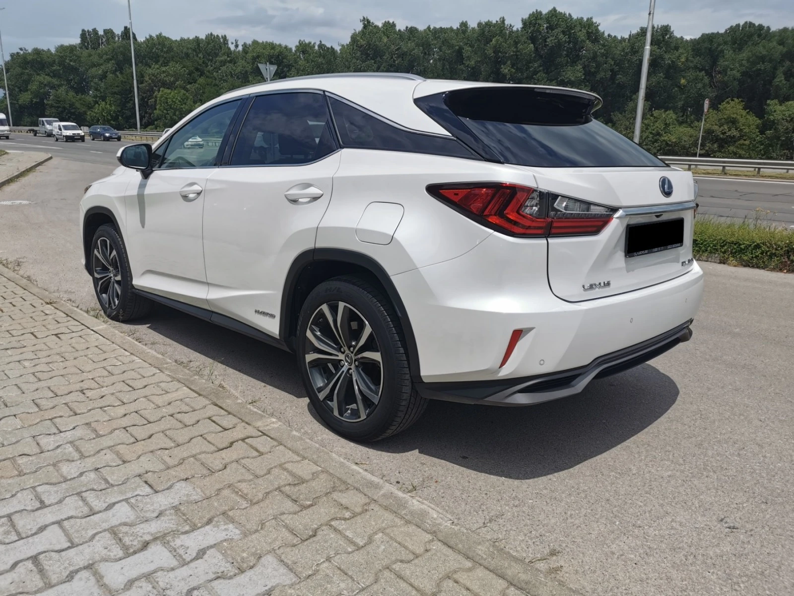 Lexus RX 450h  - изображение 7