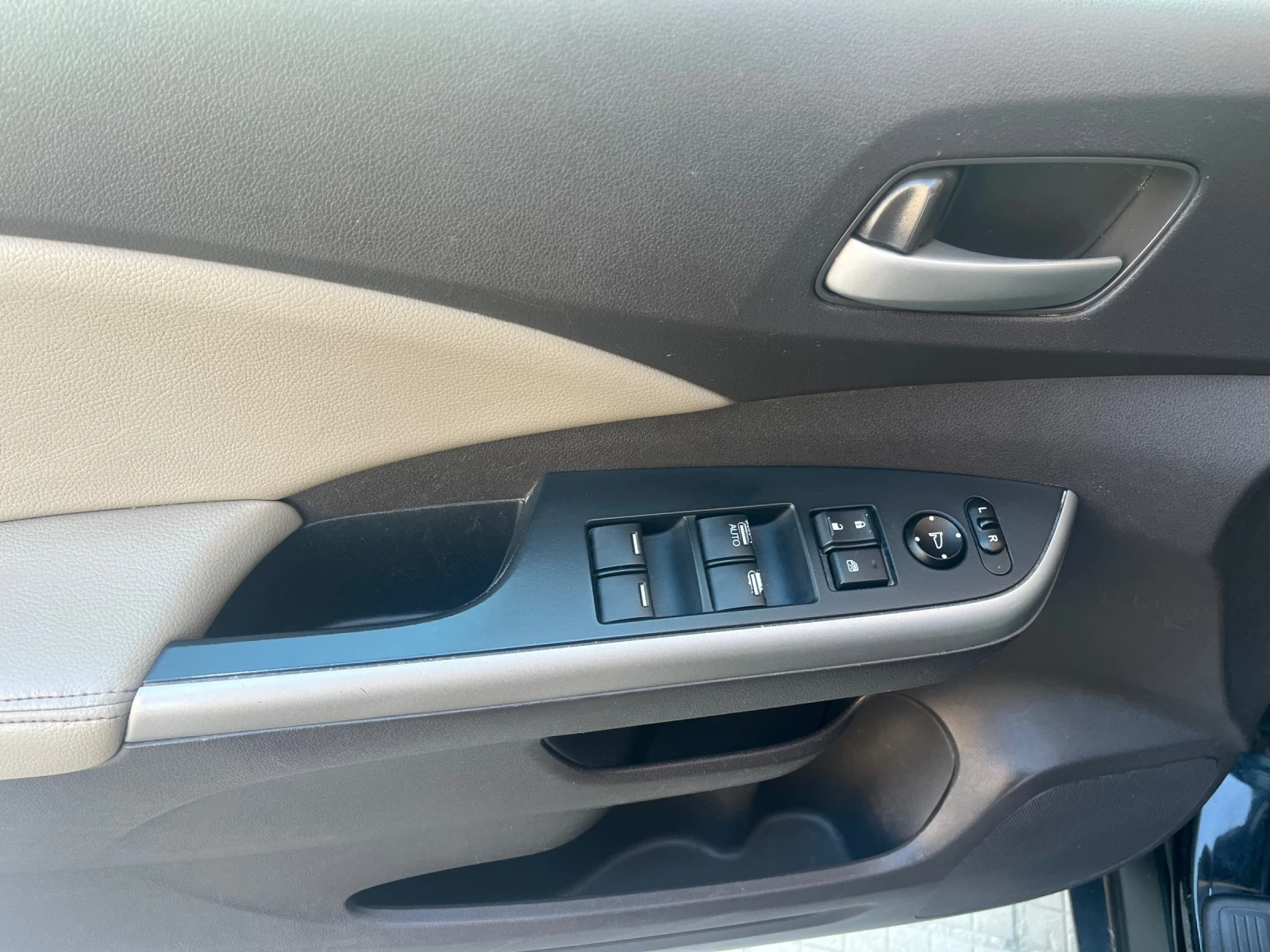 Honda Cr-v 2.4 - изображение 8