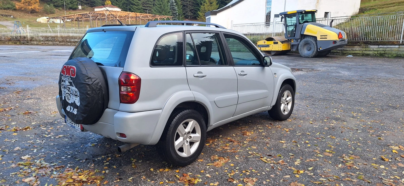 Toyota Rav4 2.0 d4d 116к.с - изображение 3