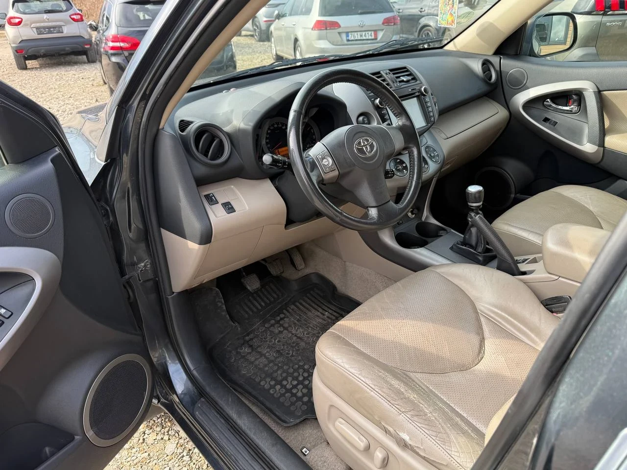 Toyota Rav4 2.2 D4D/177cc - изображение 9