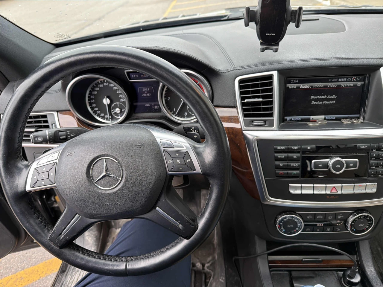 Mercedes-Benz GL 350 4MATIC* 7 МЕСТЕН* ПОДГРЕВ НА ВОЛАН/СЕДАЛКИ* ПАНОРА - изображение 8