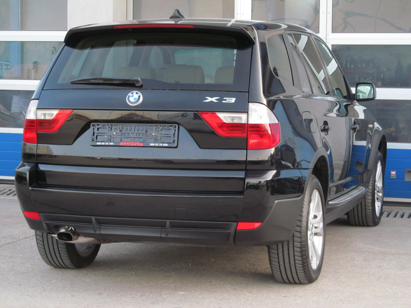 BMW X3 2.0D/X-DRIVE/РЕАЛЕН ПРОБЕГ/FACE-LIFT, снимка 4 - Автомобили и джипове - 53801605