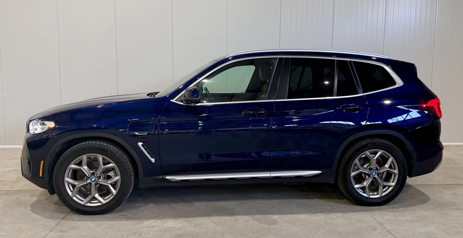 BMW X3 30e xDrive, снимка 2 - Автомобили и джипове - 54069466