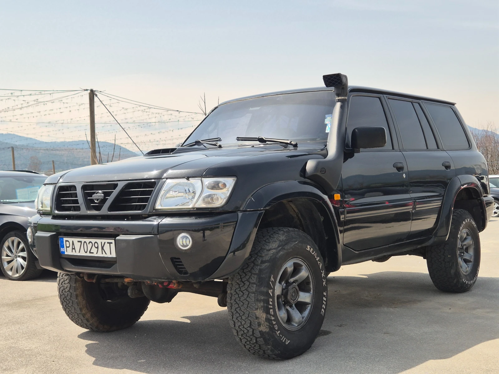 Nissan Patrol 3.0, снимка 3 - Автомобили и джипове - 54179179