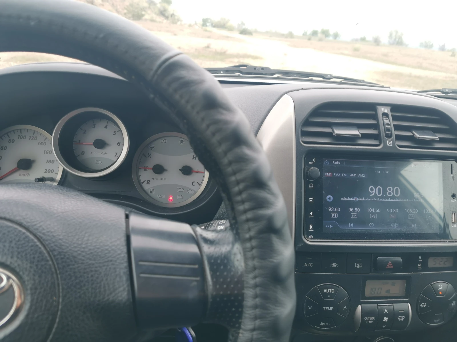 Toyota Rav4 2.0 D-4D, снимка 13 - Автомобили и джипове - 54211232