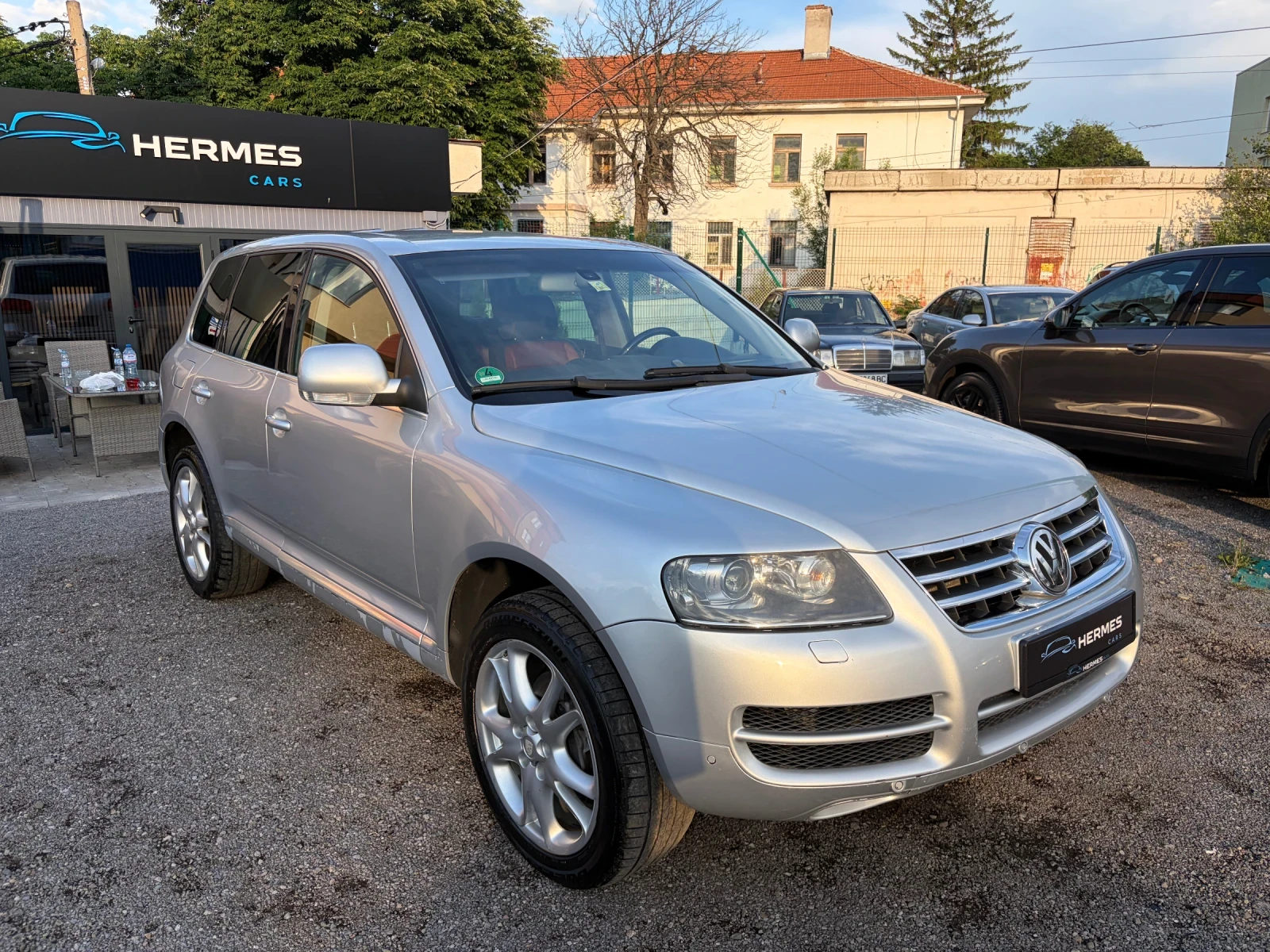 VW Touareg Individual, снимка 2 - Автомобили и джипове - 54815294