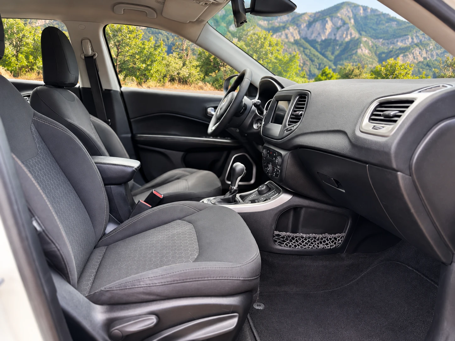 Jeep Compass 2.0M-Jet* 4x4* Distronic | Mobile.bg � ����������� 9