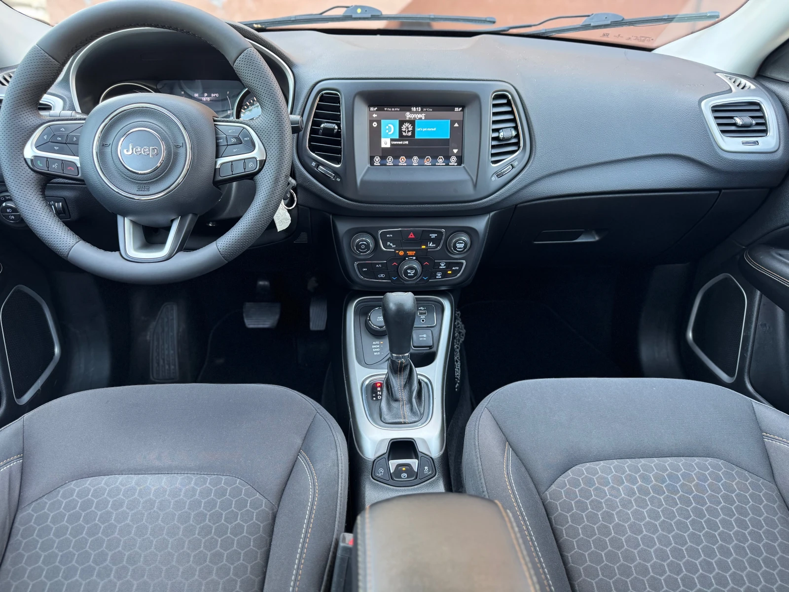 Jeep Compass 2.0M-Jet* 4x4* Distronic, снимка 13 - Автомобили и джипове - 55145516