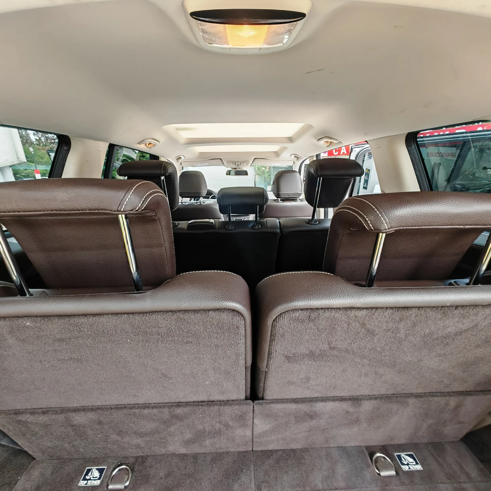 Mercedes-Benz GLS 450 Full AMG  pack , снимка 12 - Автомобили и джипове - 55165245