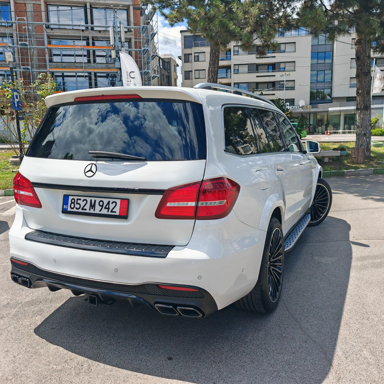 Mercedes-Benz GLS 450 Full AMG  pack , снимка 4 - Автомобили и джипове - 55165245