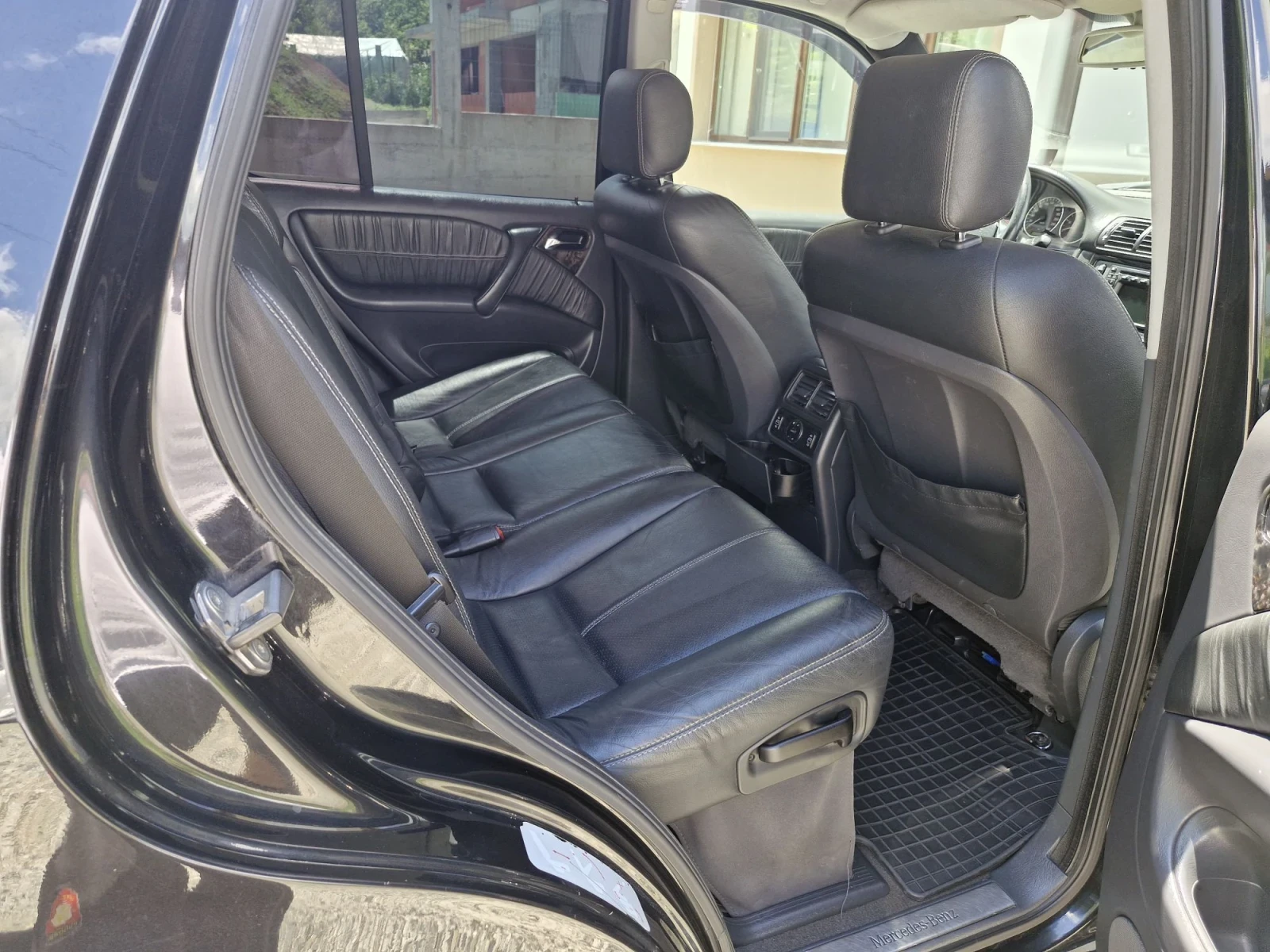 Mercedes-Benz ML 270 2.7 CDI, снимка 7 - Автомобили и джипове - 55590027