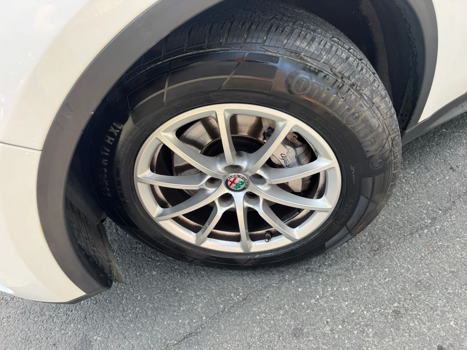 Alfa Romeo Stelvio 2.2, снимка 16 - Автомобили и джипове - 55610271