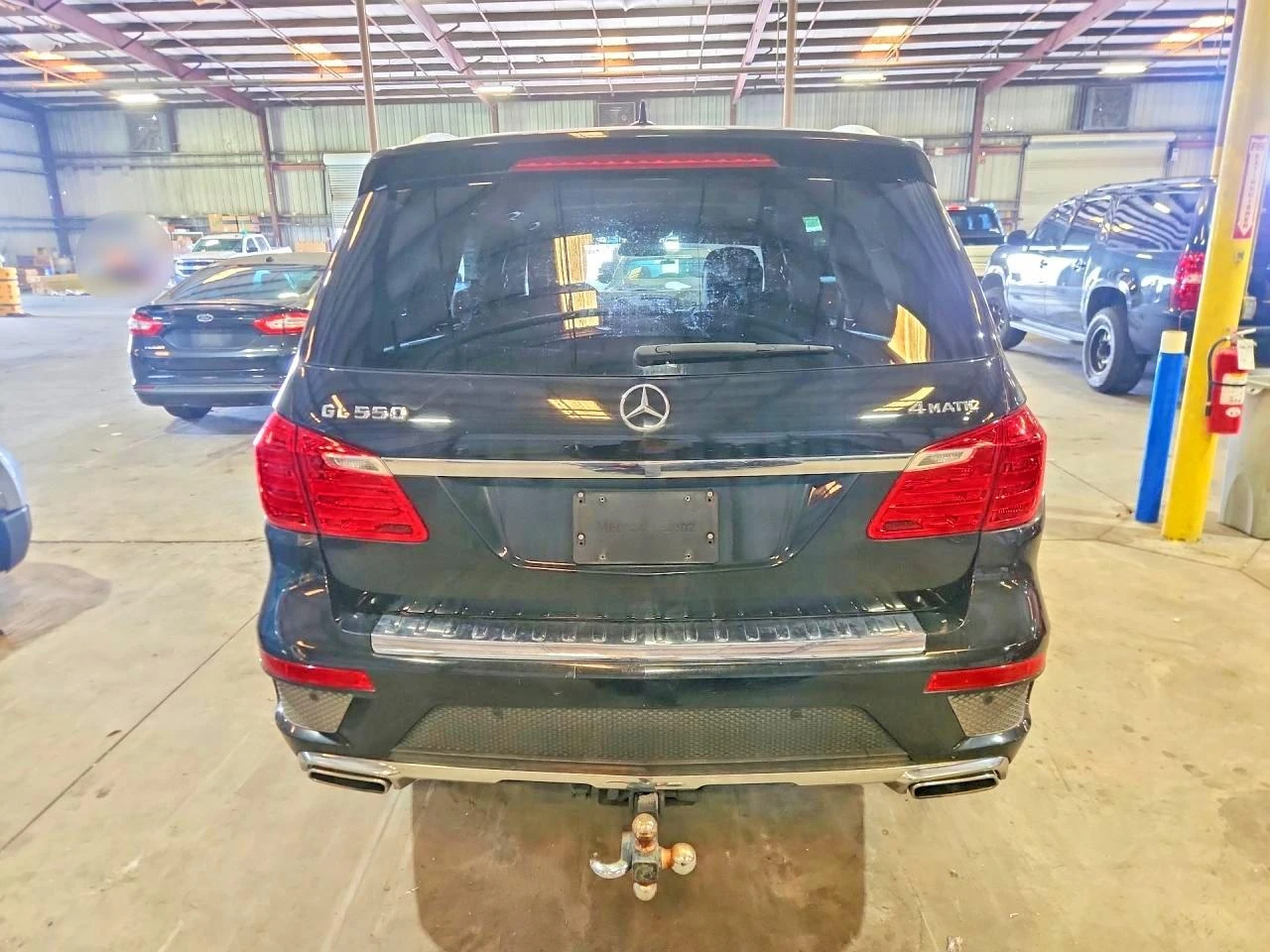 Mercedes-Benz GL 550 4MATIC| HARMAN| ОБДУХ| KEYLESS| , снимка 5 - Автомобили и джипове - 55689439