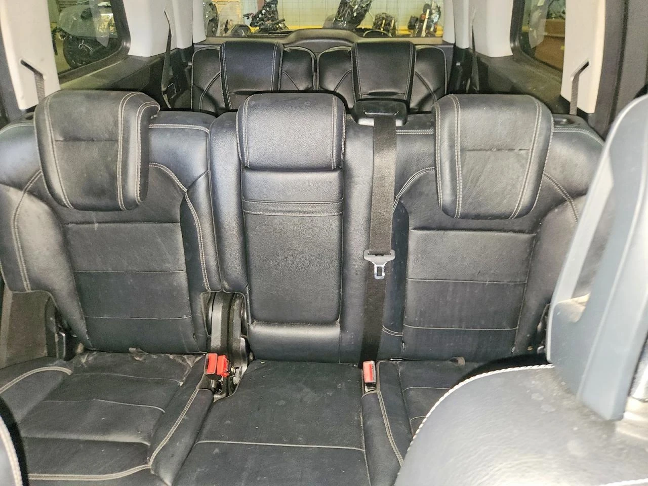 Mercedes-Benz GL 550 4MATIC| HARMAN| ОБДУХ| KEYLESS| , снимка 10 - Автомобили и джипове - 55689439