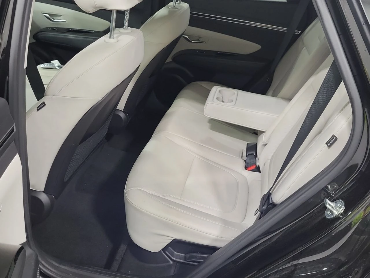 Hyundai Tucson 4D UTILITY AWD | LUXURY HYB, снимка 12 - Автомобили и джипове - 55725286