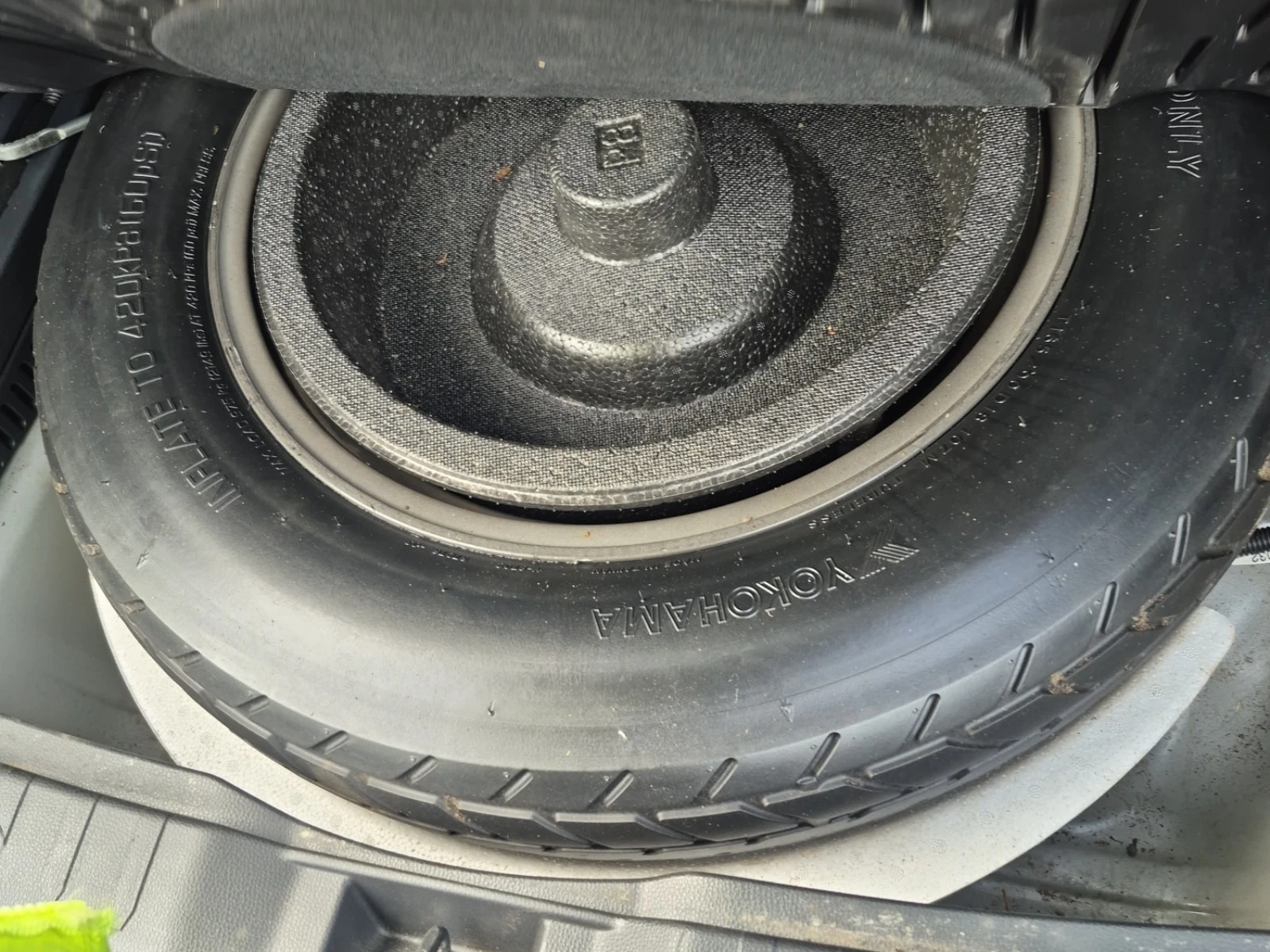 Toyota Rav4 * AWD * CARFAX * , снимка 12 - Автомобили и джипове - 56121660