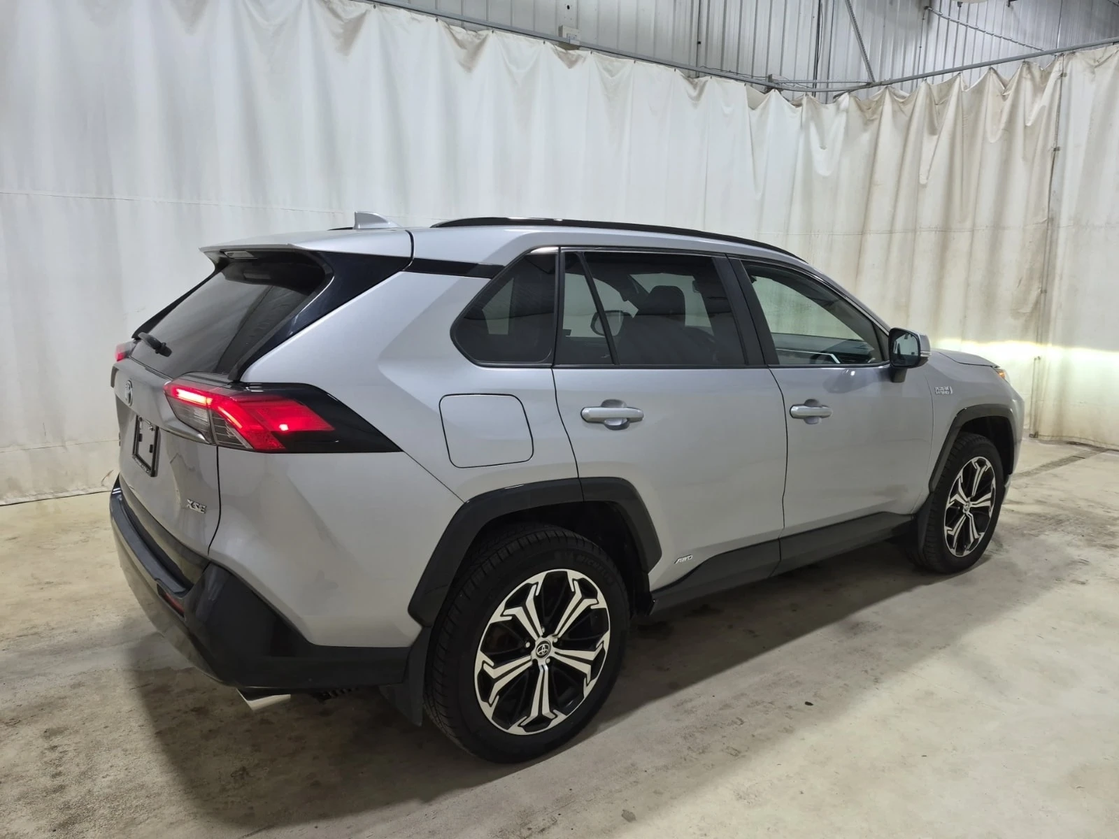 Toyota Rav4 * AWD * CARFAX * , снимка 4 - Автомобили и джипове - 56121660