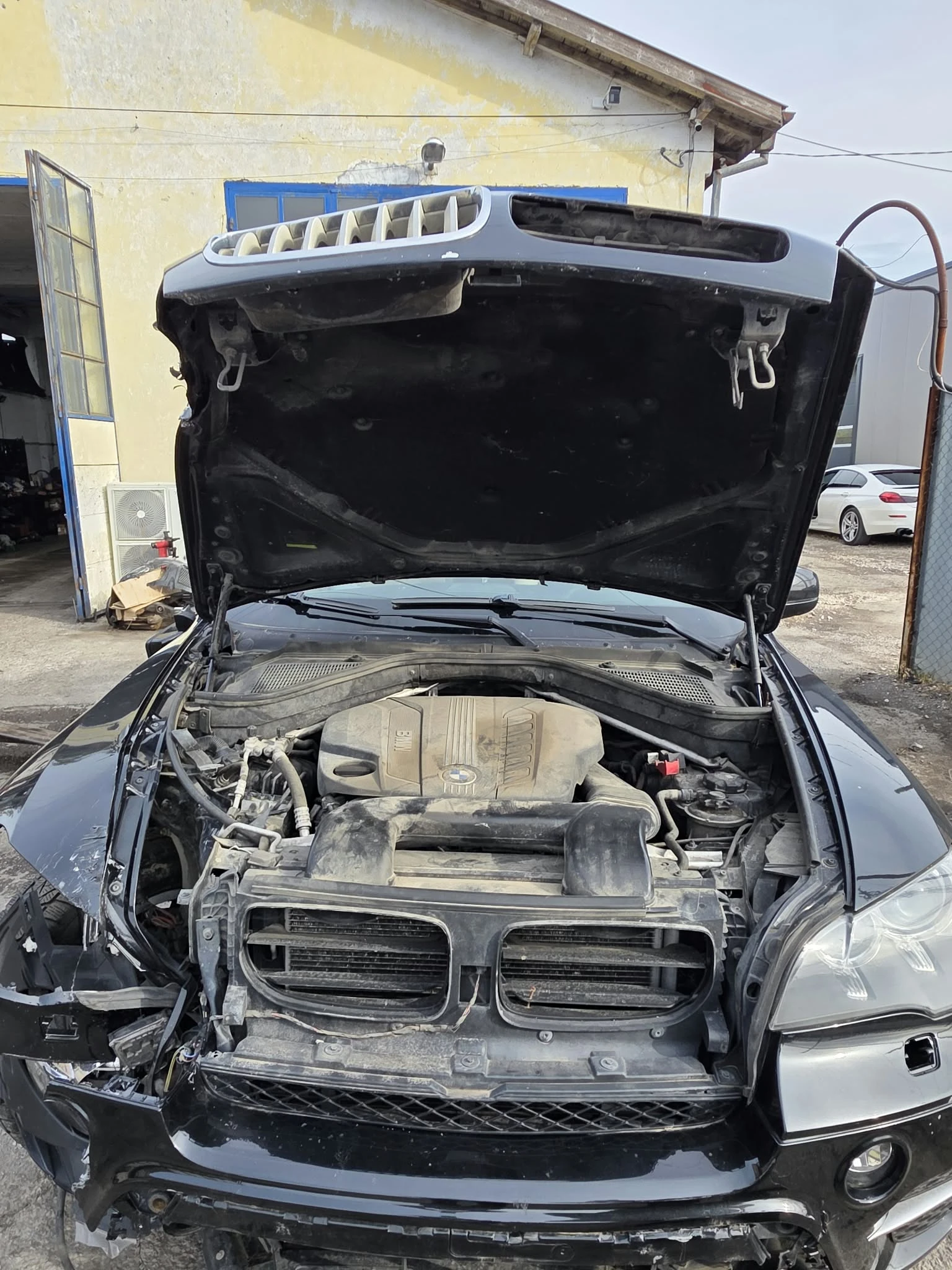 BMW X5 4.0d, снимка 9 - Автомобили и джипове - 56559729