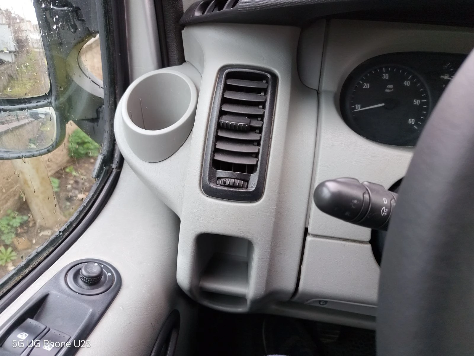 Opel Vivaro Пътнически  - изображение 7