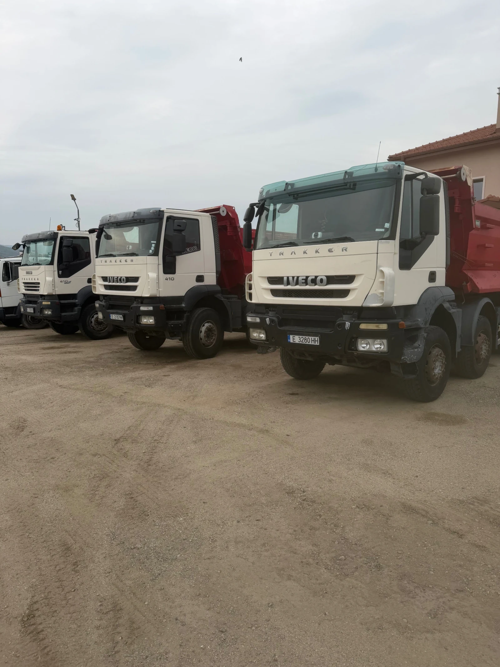 Iveco Trakker 13l 8�4 | Mobile.bg � ����������� 5
