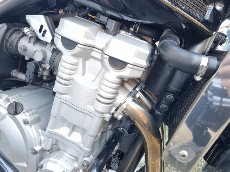 Suzuki Gsf 650 Bandit инжекцион, снимка 13 - Мотоциклети и мототехника - 52927230