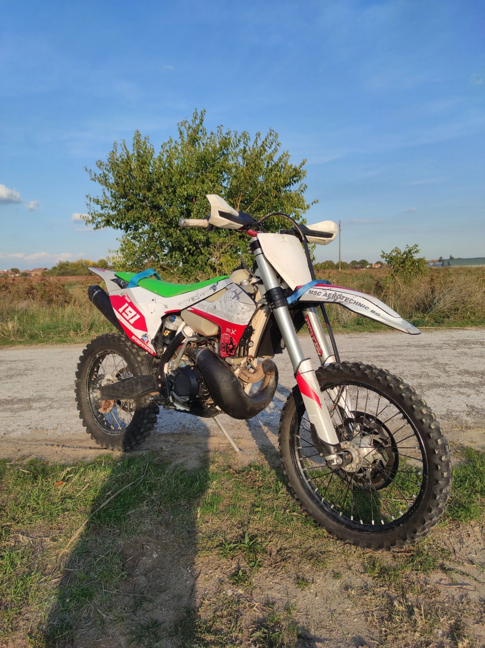 Husqvarna TE 300i  - изображение 2