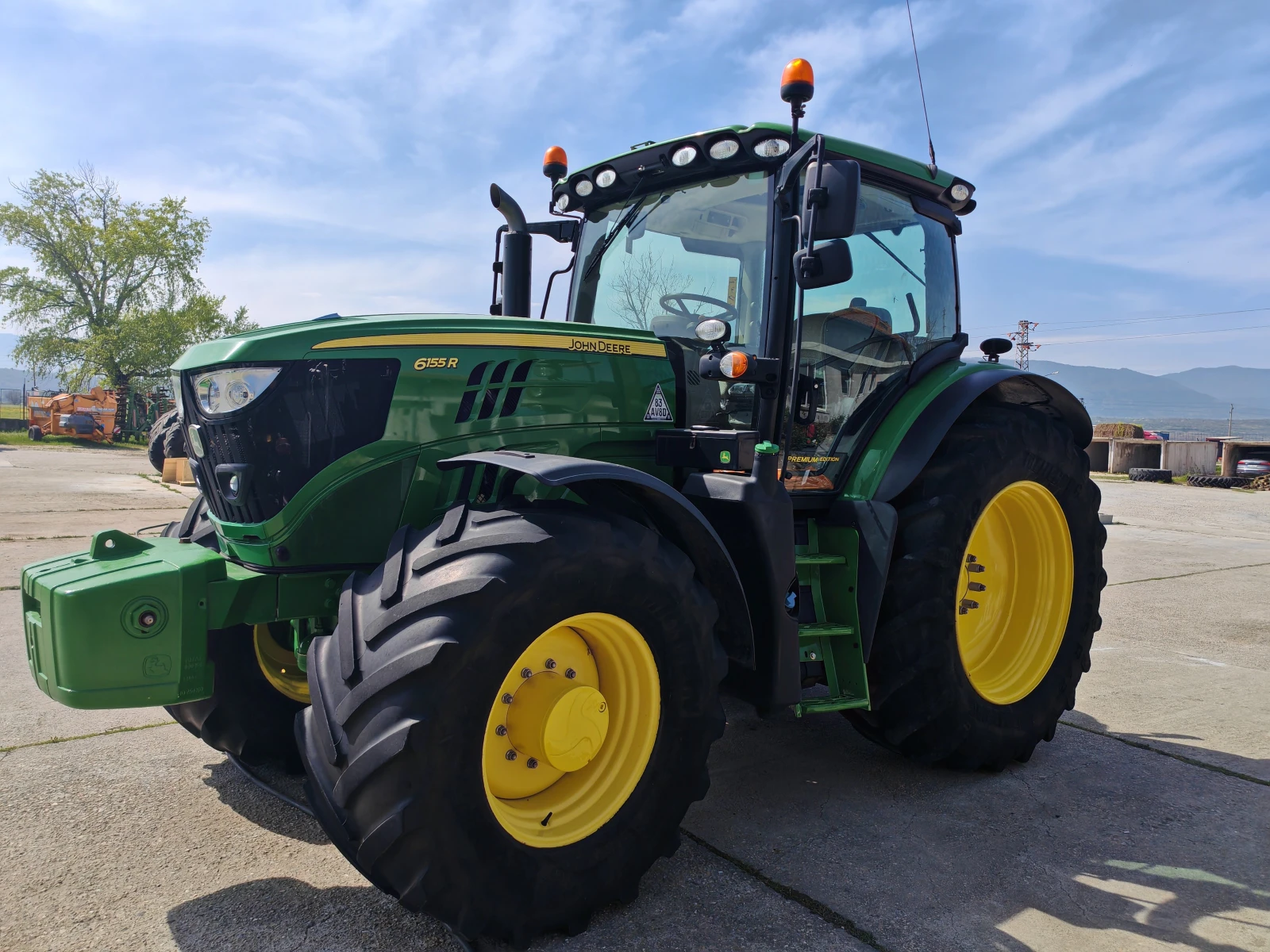 Трактор John Deere 6155R лизинг с първоначална вноска 20 %, снимка 10 - Селскостопанска техника - 54230364