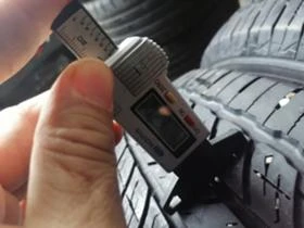 Гуми Всесезонни 235/60R17, снимка 5