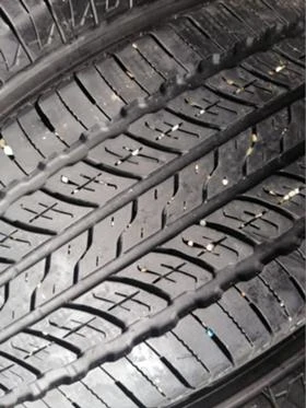 Гуми Всесезонни 235/60R17, снимка 3