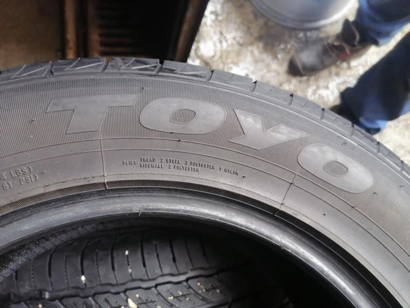 Гуми Всесезонни 235/60R17, снимка 9 - Гуми и джанти - 31789176