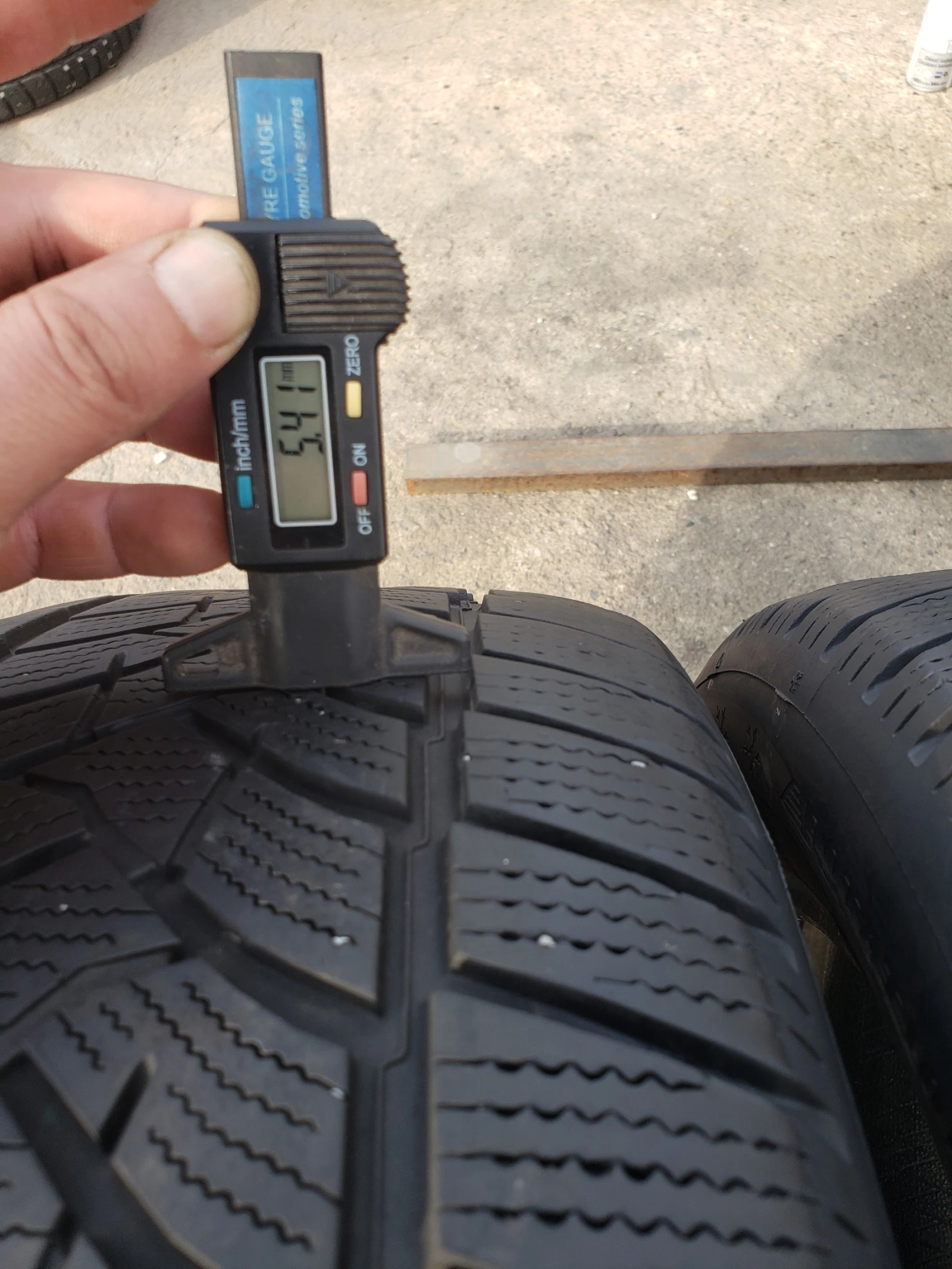  235/55R17 | Mobile.bg   8