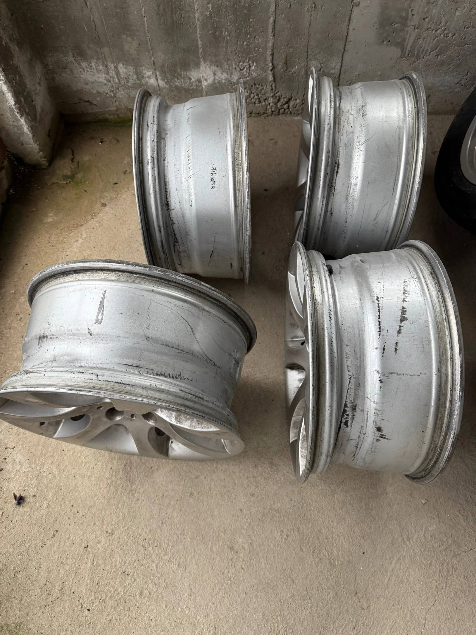 Джанти за BMW 325, снимка 2 - Гуми и джанти - 54649019