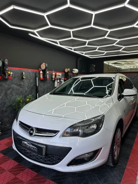 Opel Astra 1.4 Turbo LPG, снимка 2