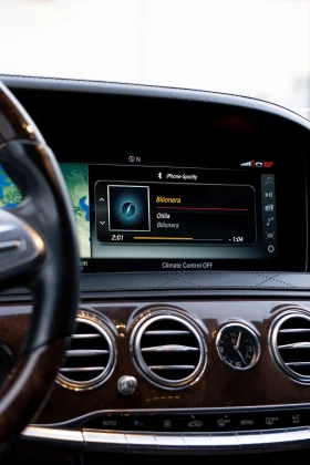 Mercedes-Benz S 560 LONG/S63/PANO/3xTV - 40999 € - 18414383 10