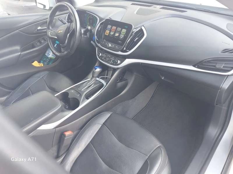 Chevrolet Volt 1.5 plug-in hybrid, снимка 10 - Автомобили и джипове - 47940627