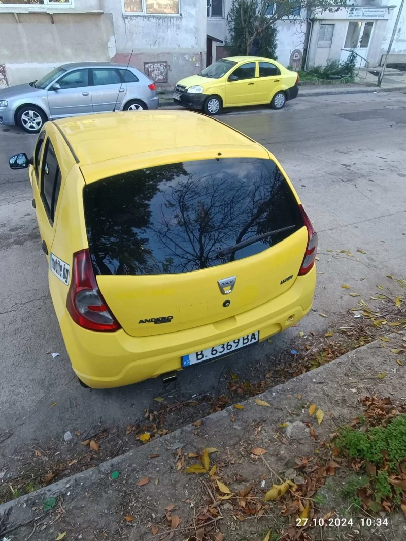 Dacia Sandero, снимка 5 - Автомобили и джипове - 48658583