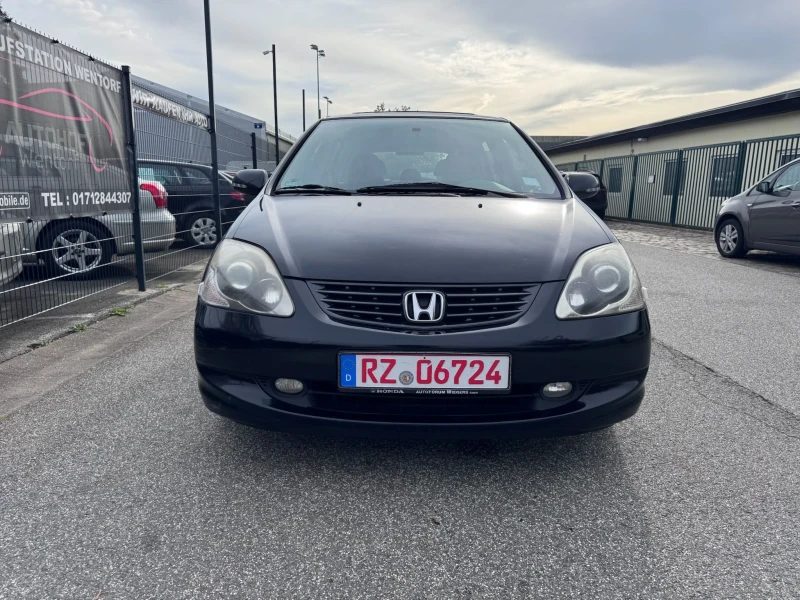 Honda Civic 1.6 vtec 110ps, Facelift, 5 врати, Отлична , снимка 3 - Автомобили и джипове - 48720155