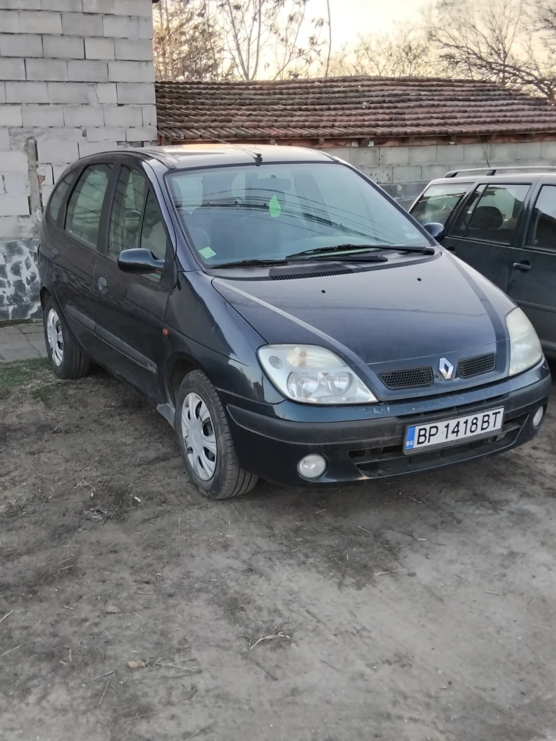 Renault Scenic, снимка 1 - Автомобили и джипове - 48732610