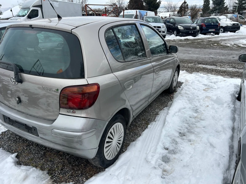 Toyota Yaris 1.4, снимка 4 - Автомобили и джипове - 48766045