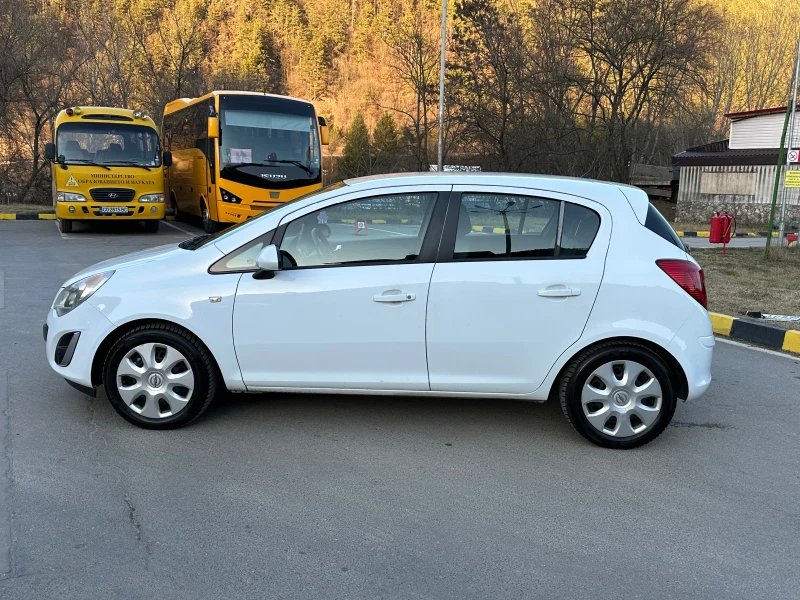 Opel Corsa Газ/БЕНЗИН Много Запазен!, снимка 2 - Автомобили и джипове - 49407462